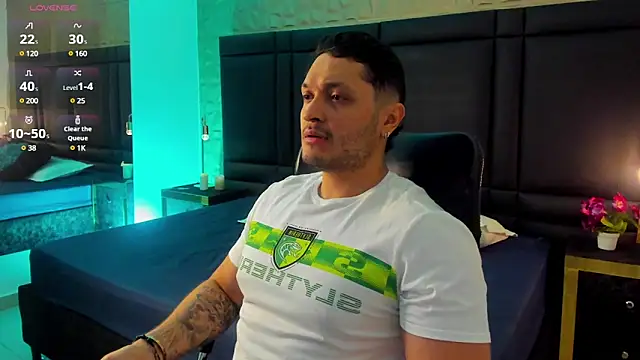 JossAckland online show from 02/17/25, 12:21