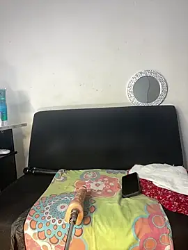 Snapshot of chiquimaturesexy chatting on 02/22/25, 01:46 chiquimaturesexy online show from 02/22/25, 01:46