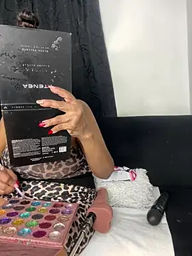 chiquimaturesexy online show from 02/03/26, 09:42