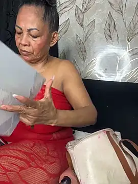 chiquimaturesexy online show from 04/22/26, 09:49