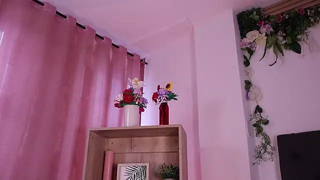 justnala  online show from 03/19/26, 02:32