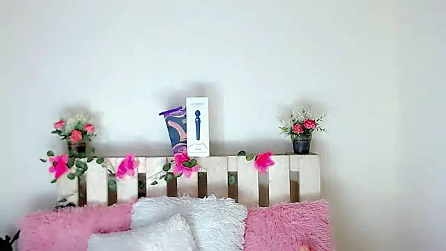 Snapshot of Madisson_Ivanova chatting on 01/24/25, 11:26 Madisson Ivanova online show from 01/24/25, 11:26