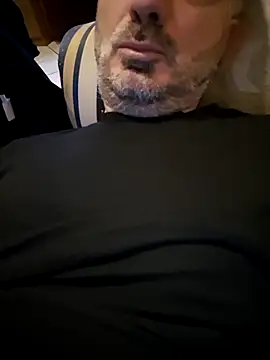 1talianBeutifulCock online show from 12/05/25, 01:31