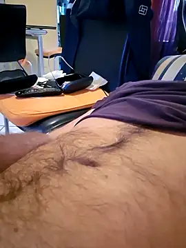 1talianBeutifulCock online show from 02/18/26, 10:55