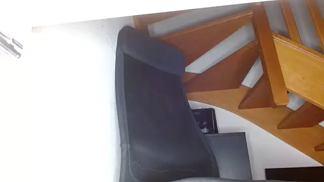 Snapshot of nass21cmm chatting on 02/20/26, 06:26 nass21cmm online show from 02/20/26, 06:26