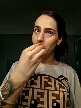 perla97 online show from 02/03/26, 05:18