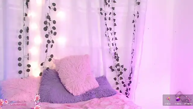 centaurigirl online show from 01/10/25, 01:53