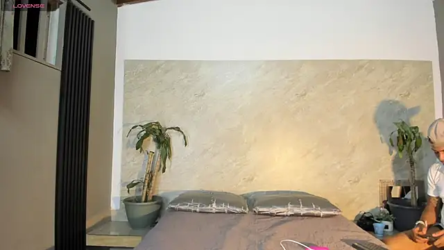 ada-brooke online show from 02/19/25, 03:39