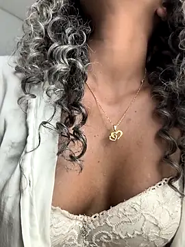 Amaliu  online show from 02/21/25, 10:59