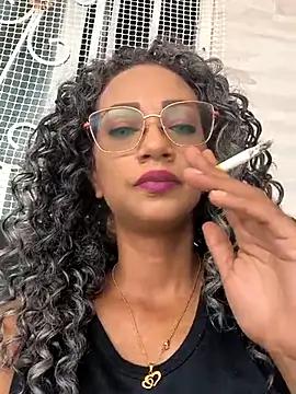 Amaliu  online show from 02/25/25, 07:47