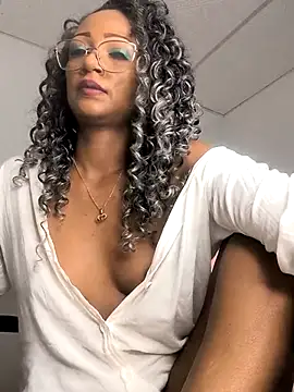 Amaliu  online show from 02/28/25, 11:23