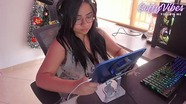 soffyvibes- online show from 12/28/24, 08:25