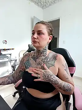 Snapshot of Lisacasandra chatting on 02/09/25, 09:28 Lisacasandra online show from 02/09/25, 09:28