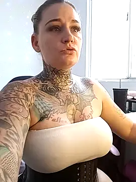 Snapshot of Lisacasandra chatting on 03/02/25, 05:58 Lisacasandra online show from 03/02/25, 05:58