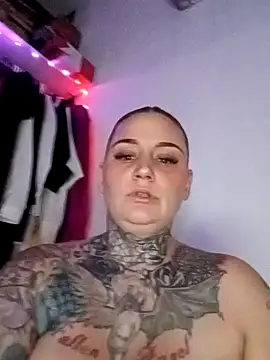 Snapshot of Lisacasandra chatting on 03/07/25, 12:37 Lisacasandra online show from 03/07/25, 12:37