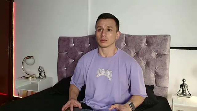 Andrewfalcon online show from 01/22/25, 12:17