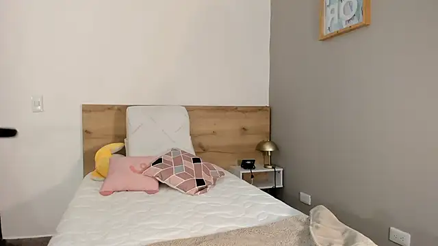 Snapshot of agussaenz chatting on 02/10/25, 10:40 agussaenz online show from 02/10/25, 10:40