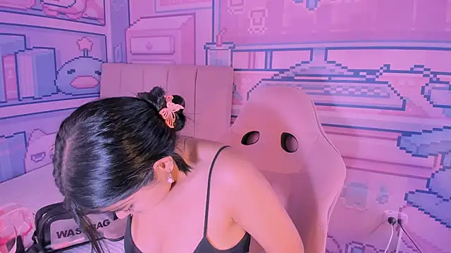 Snapshot of _18alice chatting on 02/11/25, 07:38 18alice online show from 02/11/25, 07:38