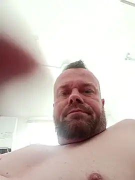 mikaaaaase online show from 04/11/26, 09:46