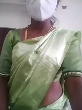 Snapshot of Preethytamilsexy chatting on 03/11/25, 04:10 Preethytamilsexy online show from 03/11/25, 04:10