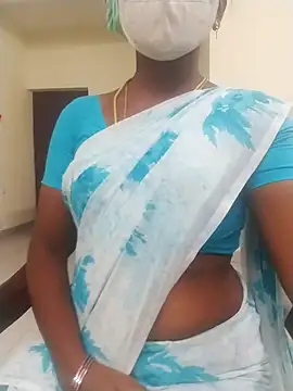 Snapshot of Preethytamilsexy chatting on 03/13/25, 01:40 Preethytamilsexy online show from 03/13/25, 01:40