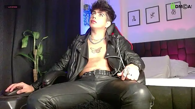 LyleBennett  online show from 03/18/26, 01:58