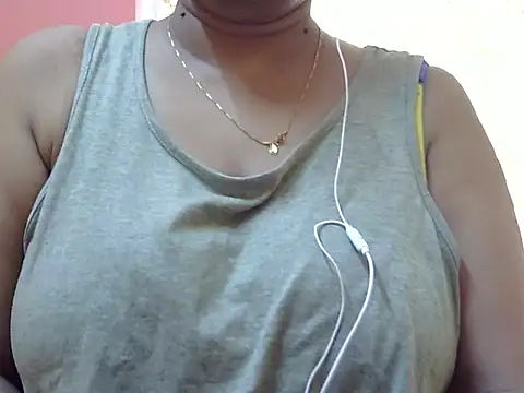 Riya riyaa online show from 01/18/25, 01:30