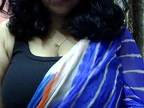 Riya riyaa online show from 02/01/25, 04:00