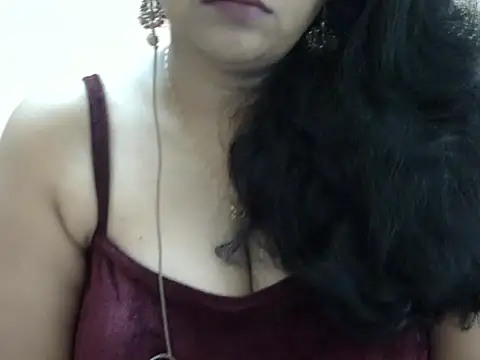 Riya riyaa online show from 12/20/25, 08:54