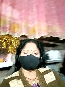 Snapshot of Suman007 chatting on 12/22/24, 03:00 Suman007 online show from 12/22/24, 03:00