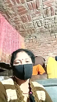 Snapshot of Suman007 chatting on 12/23/24, 03:23 Suman007 online show from 12/23/24, 03:23