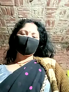 Snapshot of Suman007 chatting on 12/29/24, 04:08 Suman007 online show from 12/29/24, 04:08