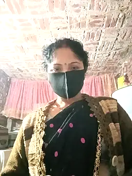 Snapshot of Suman007 chatting on 01/07/25, 08:03 Suman007 online show from 01/07/25, 08:03