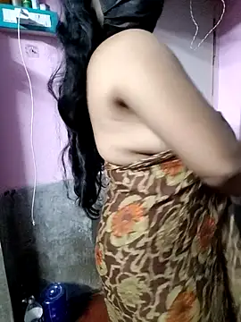 BERRY 00 online show from 03/23/26, 10:08