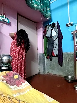 BERRY 00 online show from 03/24/26, 09:58