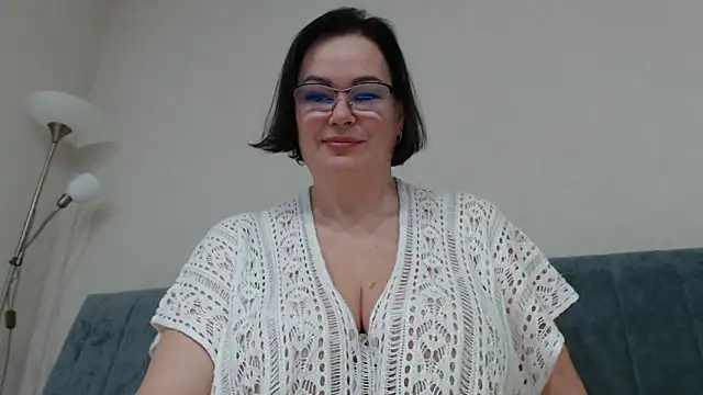 Snapshot of Nora_Star chatting on 10/15/25, 06:52 Nora Star online show from 10/15/25, 06:52