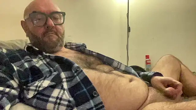 Snapshot of MM7026 chatting on 12/08/24, 11:14 MM7026 online show from 12/08/24, 11:14