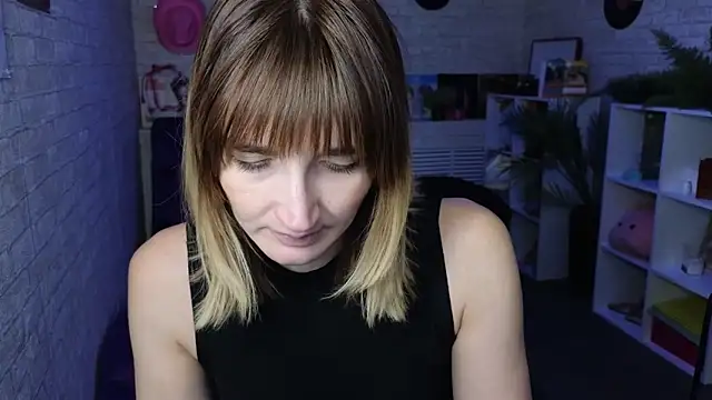 Nika Kitten online show from 02/27/26, 08:36