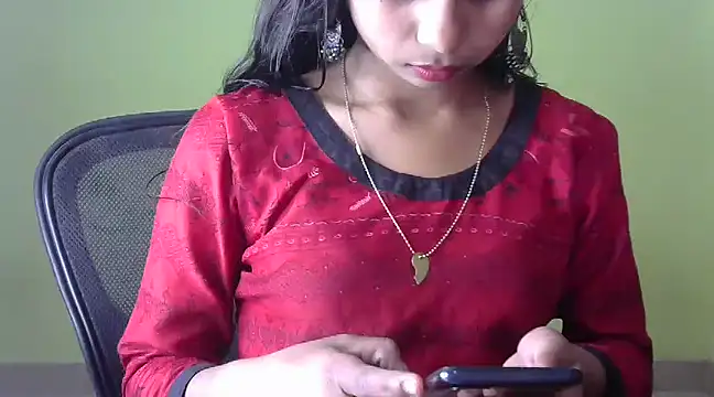 Snapshot of Payalsharma09 chatting on 01/13/25, 05:12 Payalsharma09 online show from 01/13/25, 05:12
