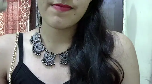 Snapshot of Payalsharma09 chatting on 01/19/25, 11:34 Payalsharma09 online show from 01/19/25, 11:34