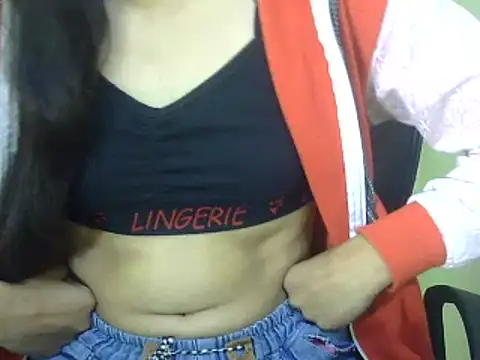 Snapshot of Payalsharma09 chatting on 01/28/25, 12:32 Payalsharma09 online show from 01/28/25, 12:32