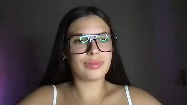 Snapshot of MoonriseGoddess chatting on 06/27/26, 06:35 MoonriseGoddess online show from 06/27/26, 06:35