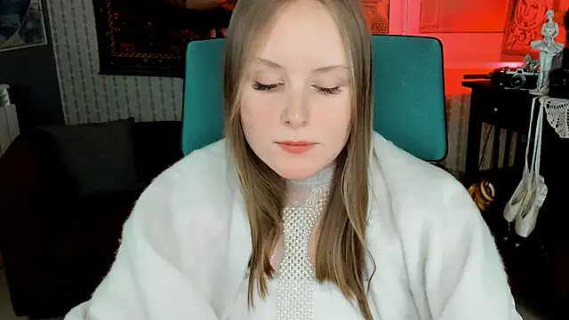 VivienLeeigh online show from 02/09/25, 07:41