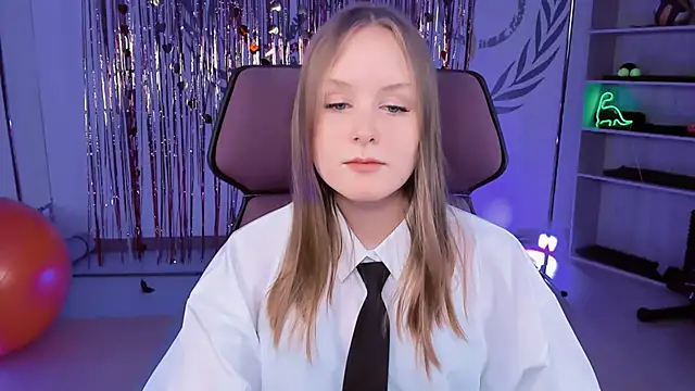 VivienLeeigh online show from 03/09/25, 12:09