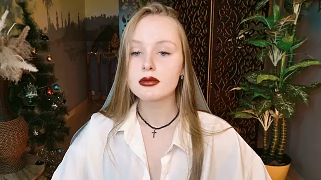 VivienLeeigh online show from 01/15/26, 01:16