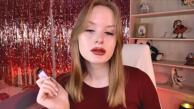 VivienLeeigh online show from 06/26/26, 05:23