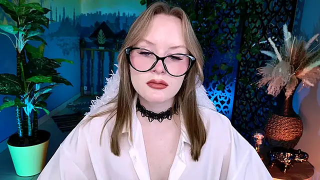VivienLeeigh online show from 06/27/26, 05:12