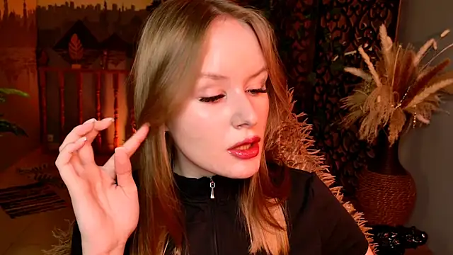VivienLeeigh online show from 07/03/26, 05:58