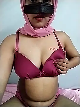 Snapshot of Dipasexy chatting on 12/01/25, 04:45 Dipasexy online show from 12/01/25, 04:45