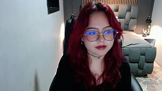 crimson tati  online show from 12/11/24, 09:09